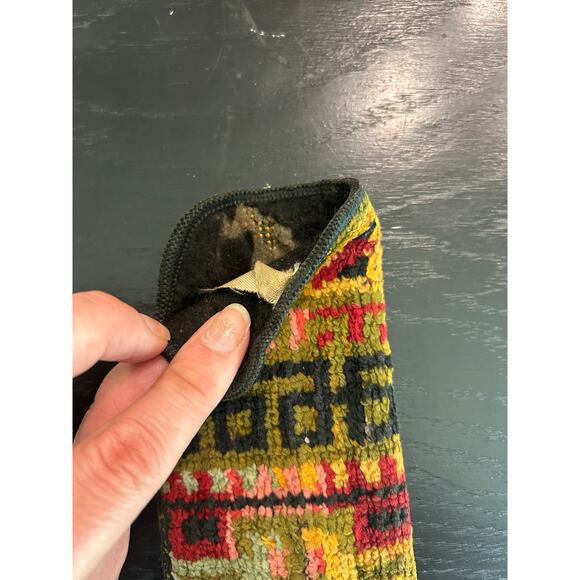 Vintage soft fabric tapestry- glasses case- retro- some wear MCM - red black - Picture 7 of 7